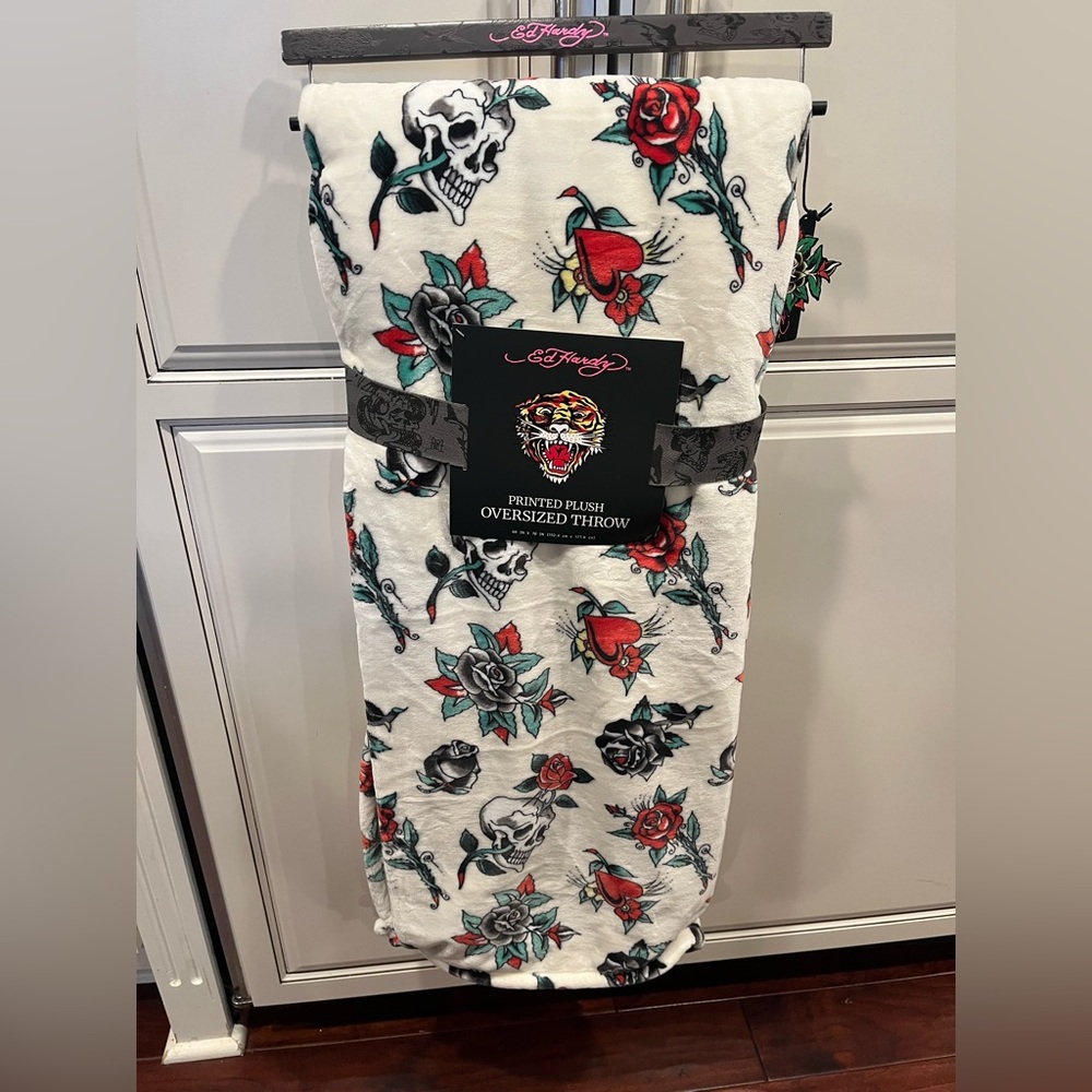 Ed Hardy Skull Plush Throw Blanket